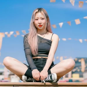 Visualprompt.org black denim shorts bd8da9ae87
