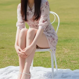 Visualprompt.org photography club outing wearing a one piece dress 1cb2b8c7db