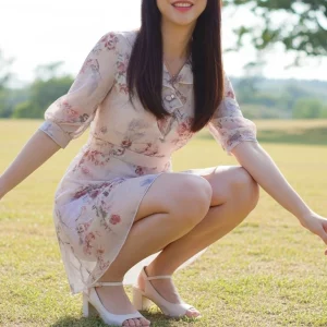 Visualprompt.org photography club outing wearing a one piece dress 36f2df132b
