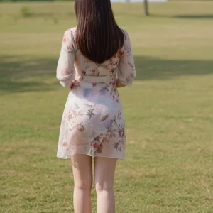 Visualprompt.org photography club outing wearing a one piece dress 61c4eeeaab