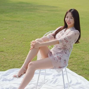 Visualprompt.org photography club outing wearing a one piece dress 92ea9ea209