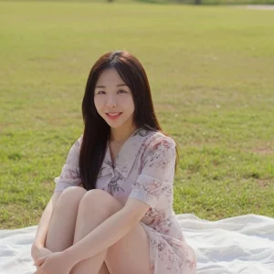 Visualprompt.org photography club outing wearing a one piece dress c7bd851db7