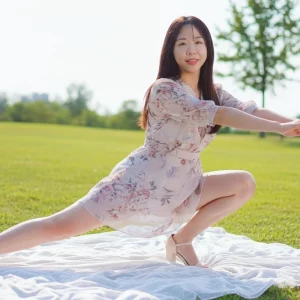 Visualprompt.org photography club outing wearing a one piece dress ead34a1b2a