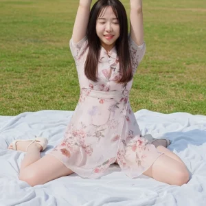 Visualprompt.org photography club outing wearing a one piece dress fc760c0728